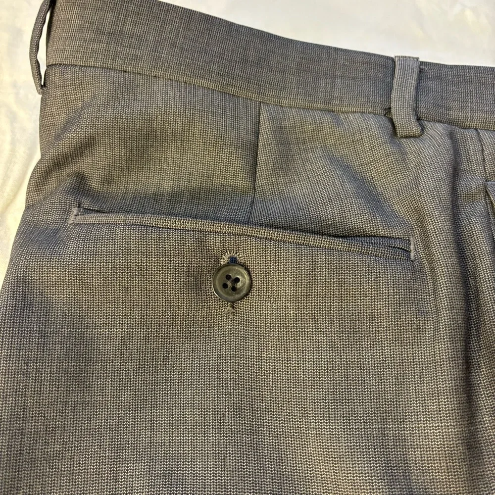 42L Slim fit grey suit by Joseph Abboud - Picture 12 of 16